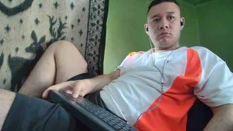 hot_guy36 online show from 06.08.26