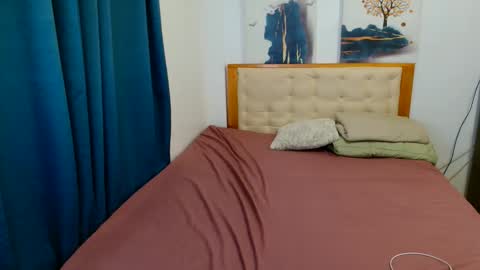 hot_kianxx online show from 11.22.25