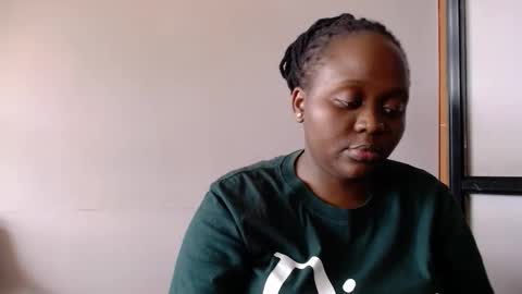 Linah online show from 11.08.25