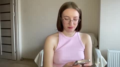 Snapshot of hot_lliinns chatting on 01.16.25 Lina online show from 01.16.25