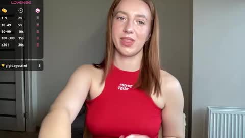 Snapshot of hot_lliinns chatting on 11.27.25 Lina online show from 11.27.25