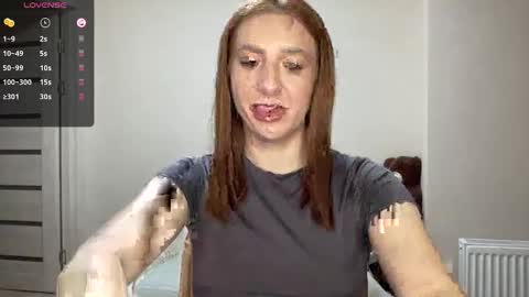 Snapshot of hot_lliinns chatting on 01.07.26 Lina online show from 01.07.26