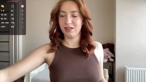 Snapshot of hot_lliinns chatting on 02.15.26 Lina online show from 02.15.26