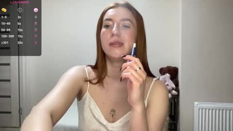 Snapshot of hot_lliinns chatting on 02.17.26 Lina online show from 02.17.26