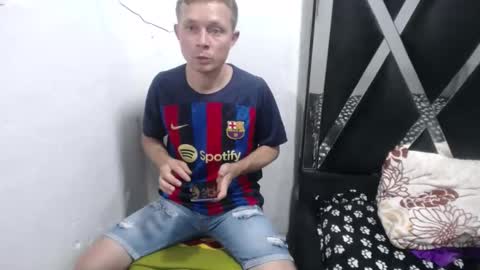 angel online show from 09.17.25