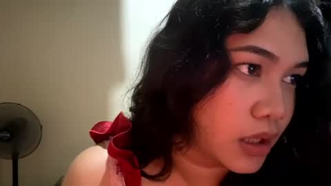 Snapshot of hot_moama chatting on 07.21.26 hot_moama online show from 07.21.26