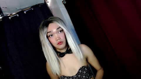 Snapshot of hot_moma69 chatting on 03.18.26 hot_moma69 online show from 03.18.26