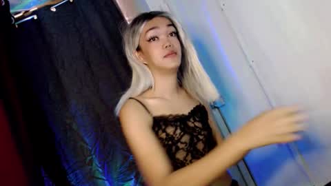 Snapshot of hot_moma69 chatting on 03.21.26 hot_moma69 online show from 03.21.26