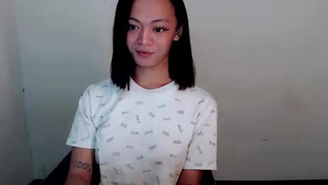 SWEET AGATHA online show from 10.26.25