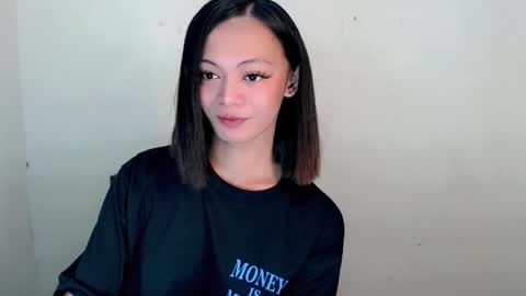 SWEET AGATHA online show from 10.27.25