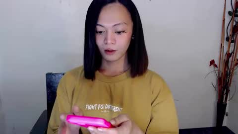 SWEET AGATHA online show from 11.03.25