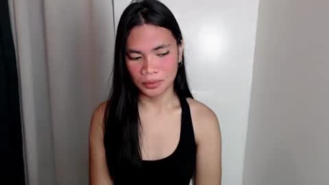 hot_pauline online show from 03.31.26