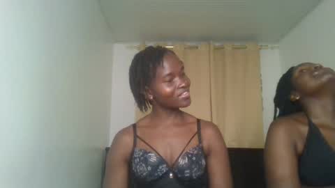 Snapshot of hot_petite12 chatting on 07.26.26 Petite online show from 07.26.26