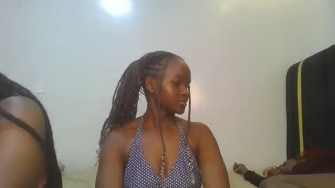 Snapshot of hot_petite12 chatting on 08.02.26 Petite online show from 08.02.26