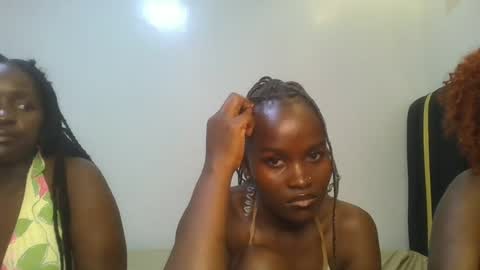 Snapshot of hot_petite12 chatting on 08.02.26 Petite online show from 08.02.26