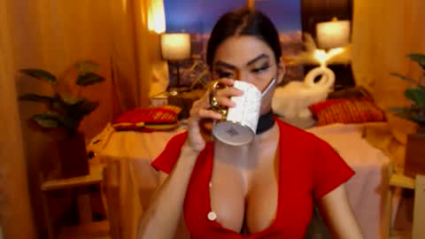 Snapshot of hot_pleasure_cock chatting on 06.04.26 Julli Anna online show from 06.04.26