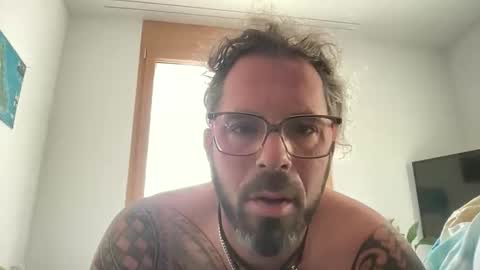 Snapshot of hot_sex83 chatting on 01.19.26 letmedoo2 online show from 01.19.26