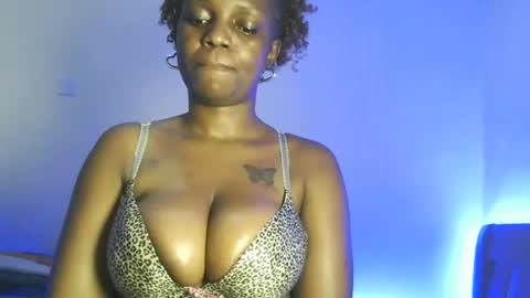 Snapshot of hot_sexxy_baby chatting on 06.26.26 hot_sexxy_baby online show from 06.26.26