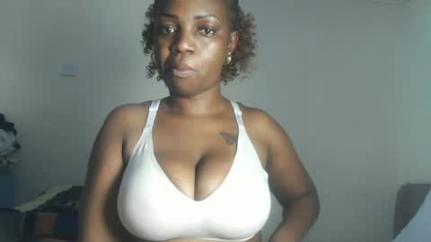 Snapshot of hot_sexxy_baby chatting on 07.06.26 hot_sexxy_baby online show from 07.06.26