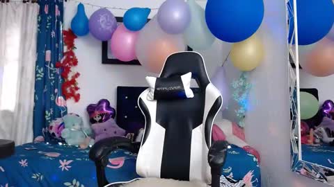 Snapshot of hot_sexy_bunny chatting on 02.03.25 hot sexy bunny online show from 02.03.25