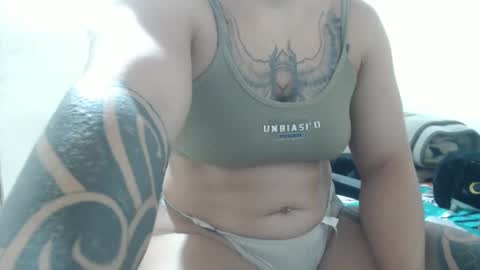 Snapshot of hotandpower10 chatting on 12.13.24 Hot and PowerHOPE U MISS ME online show from 12.13.24