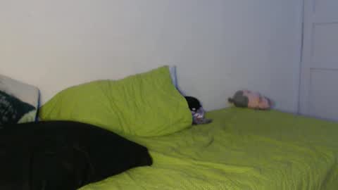 Snapshot of hotandpower10 chatting on 01.22.25 Hot and PowerHOPE U MISS ME online show from 01.22.25