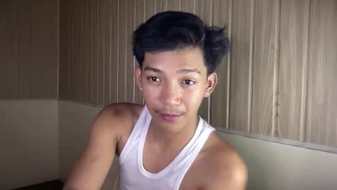 Snapshot of hotasian_jerome chatting on 04.24.26 hotasian_jerome online show from 04.24.26