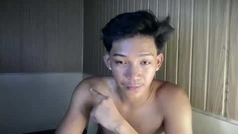 Snapshot of hotasian_jerome chatting on 04.30.26 hotasian_jerome online show from 04.30.26