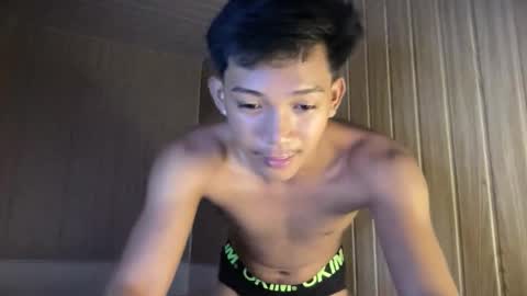 Snapshot of hotasian_jerome chatting on 05.15.26 hotasian_jerome online show from 05.15.26