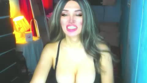 T A N Y A online show from 11.30.25