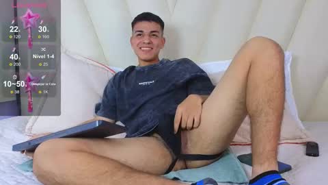 hotboy21_ online show from 10.14.25