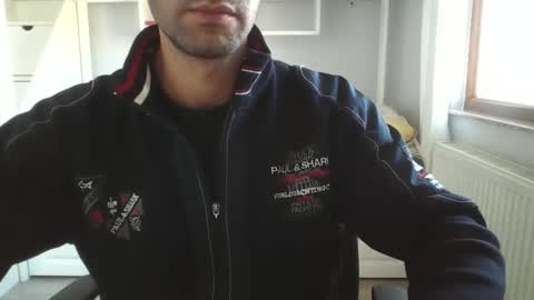 Snapshot of hotboy975334 chatting on 10.29.25 Alp online show from 10.29.25