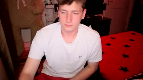 Snapshot of hotboyshorny chatting on 08.01.26 Hotboyshorny online show from 08.01.26