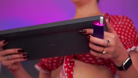 Anais online show from 09.14.25