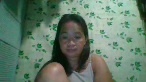 Snapshot of hotchicks4uxx chatting on 12.30.24 hotchicks4uxx online show from 12.30.24