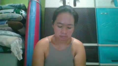 Snapshot of hotchicks4uxx chatting on 02.13.25 hotchicks4uxx online show from 02.13.25