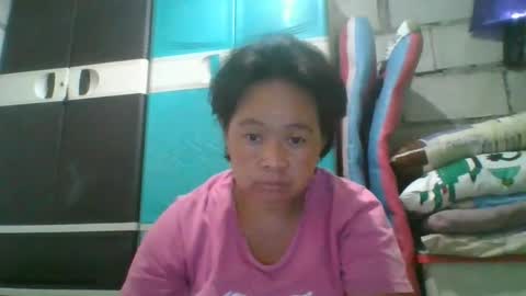 hotchicks4uxx online show from 12.17.25