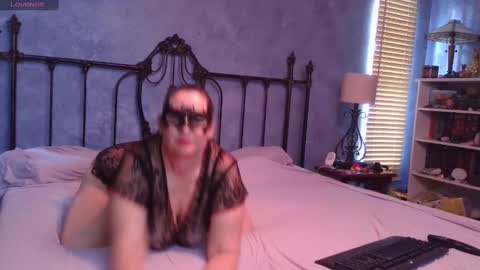 Snapshot of hotcurves4000 chatting on 02.07.25 Tina Hotcurves online show from 02.07.25