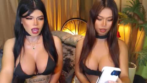 Snapshot of hotevatrans chatting on 09.29.25 EVA online show from 09.29.25