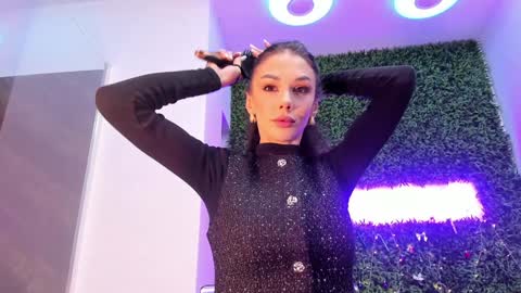 Snapshot of hotfallingdevil chatting on 01.19.26 hotfallingdevil online show from 01.19.26