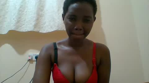 Snapshot of hotgodees chatting on 03.03.25 Queen online show from 03.03.25