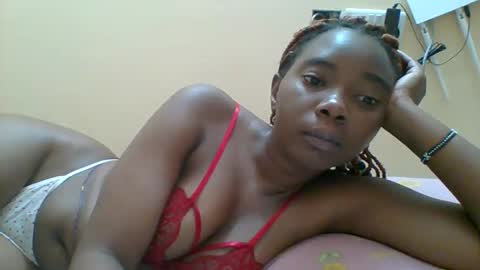 Snapshot of hotgodees chatting on 10.14.25 Queen online show from 10.14.25