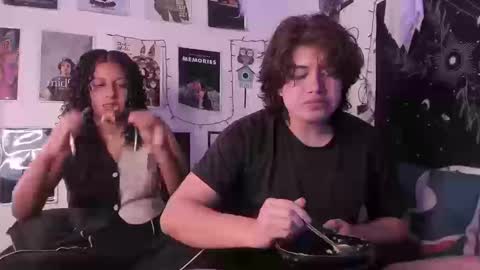 Sam and Nico online show from 09.11.25