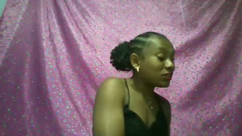 veronique online show from 11.15.25