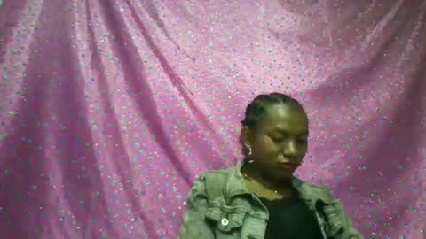 veronique online show from 11.20.25