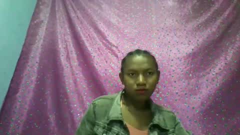 veronique online show from 11.22.25