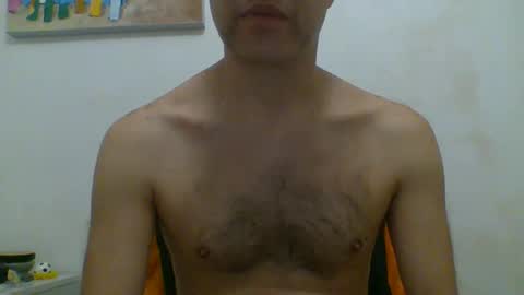 hottitan  twitter Marianoshcam online show from 10.02.25