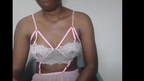 Snapshot of hotjessie0 chatting on 01.18.26 hotjessie0 online show from 01.18.26