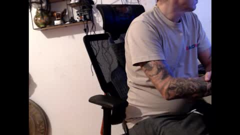 hotkinkytat online show from 11.19.25