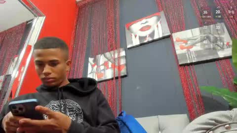 Hotkoljei online show from 03.05.25